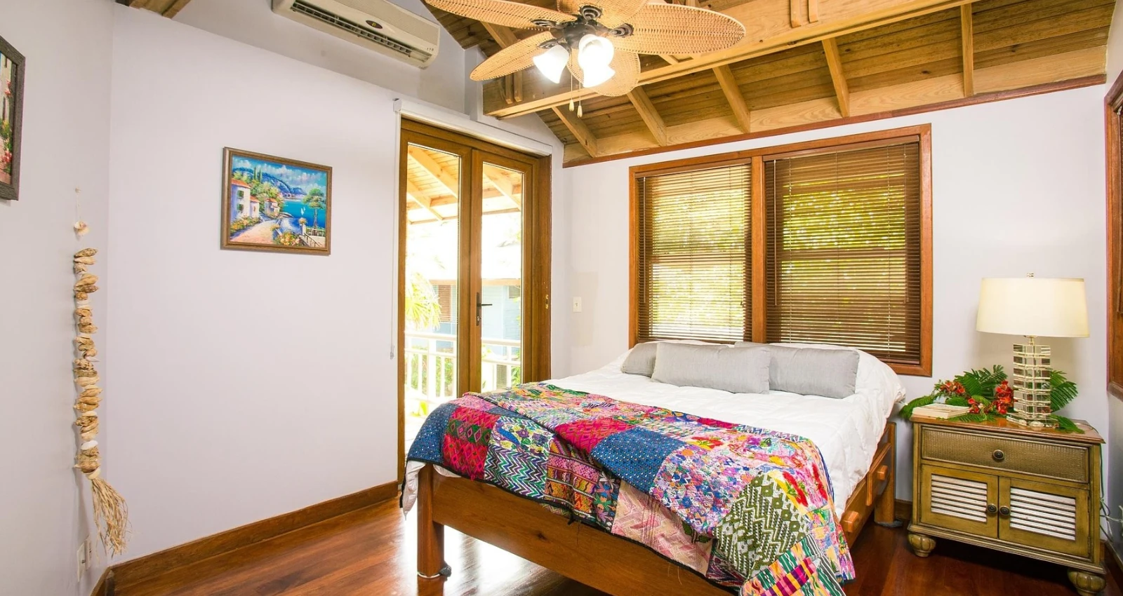 Wooden Windows – Natural charm, comfort, elegance